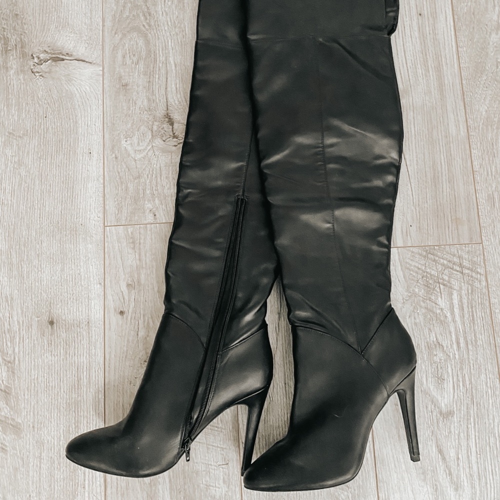 Black leather Over the Knee Boots - Picture 1 of 2